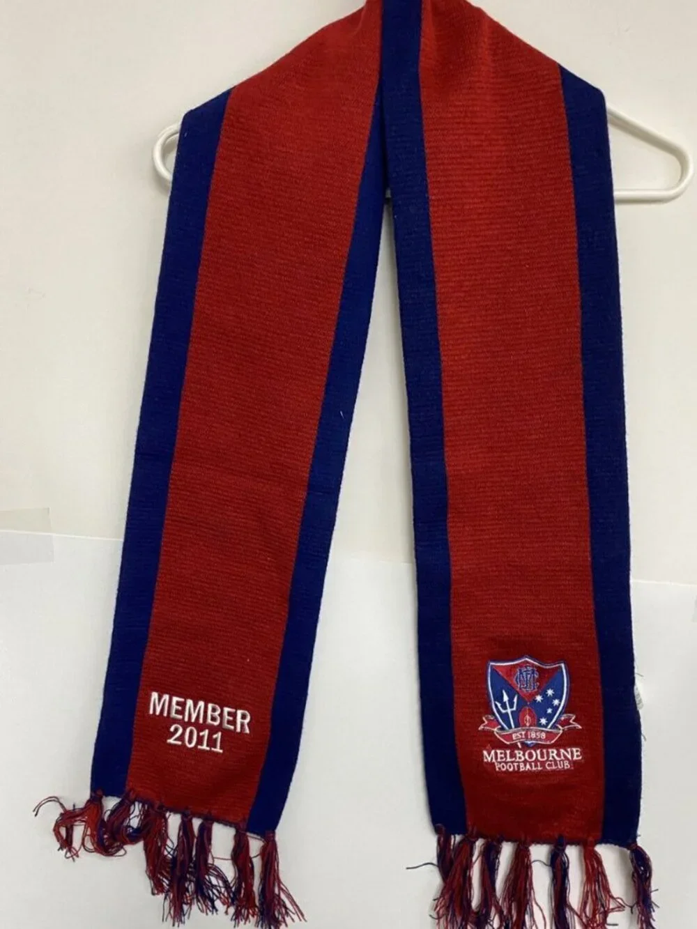 2011 Member AFL Melbourne Demons Red Scarf Footy Football Fan